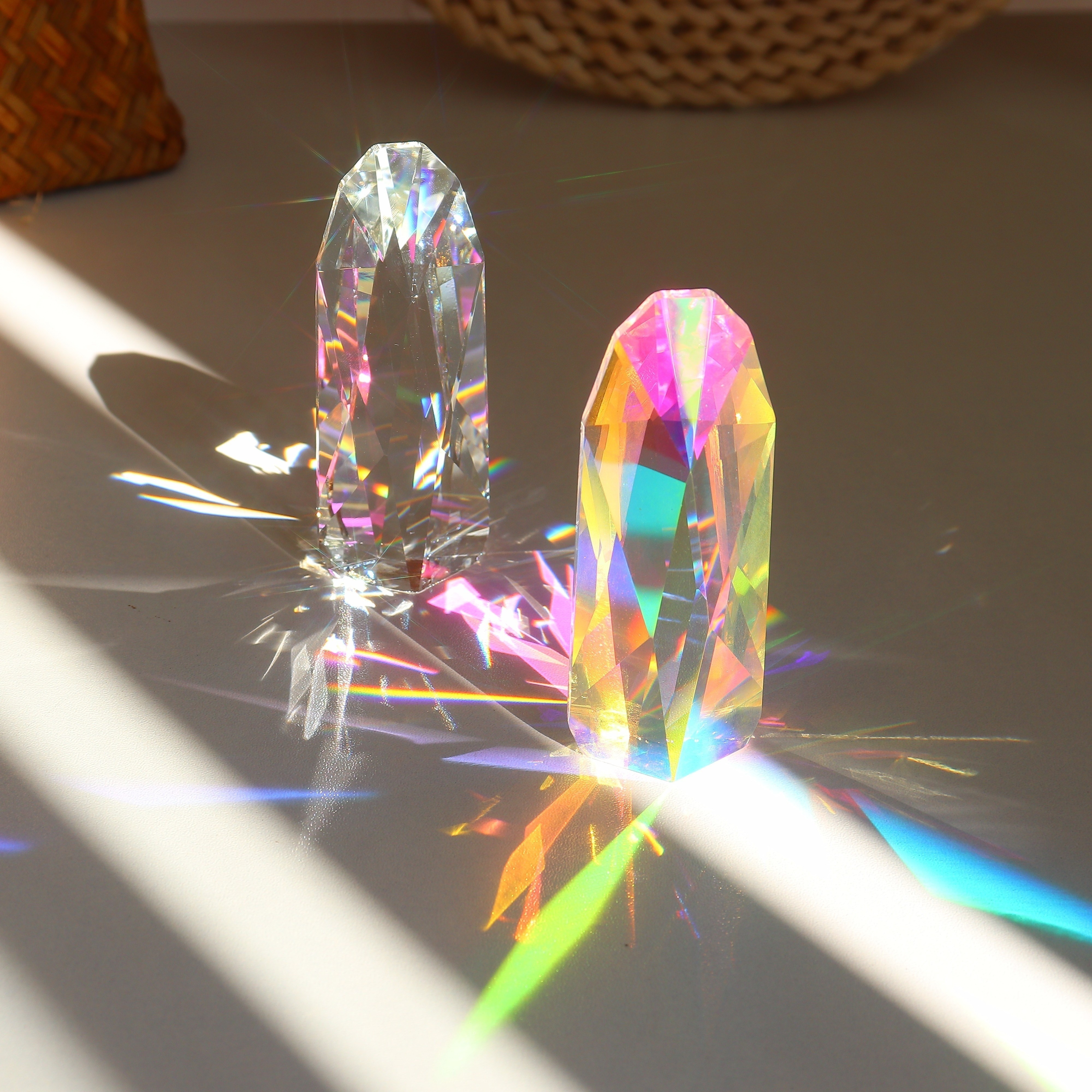 

1pc/2pcs Rainbow Crystal Prism Ornament Brings Positive Energy To Your Home.