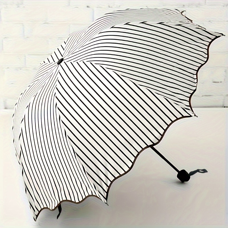 

Parapluie rectangulaire contemporain mât en fer - à rayures monochromes, détails en , à nettoyer - Utilisation polyvalente la contre les intempéries