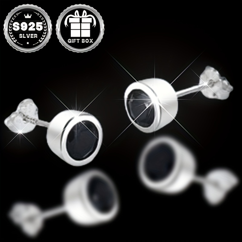 

Boucles d'oreilles rondes minimalistes en argent sterling 925 hypoallergénique avec noire, design unisexe délicat, bijoux polyvalents pour hommes et femmes.