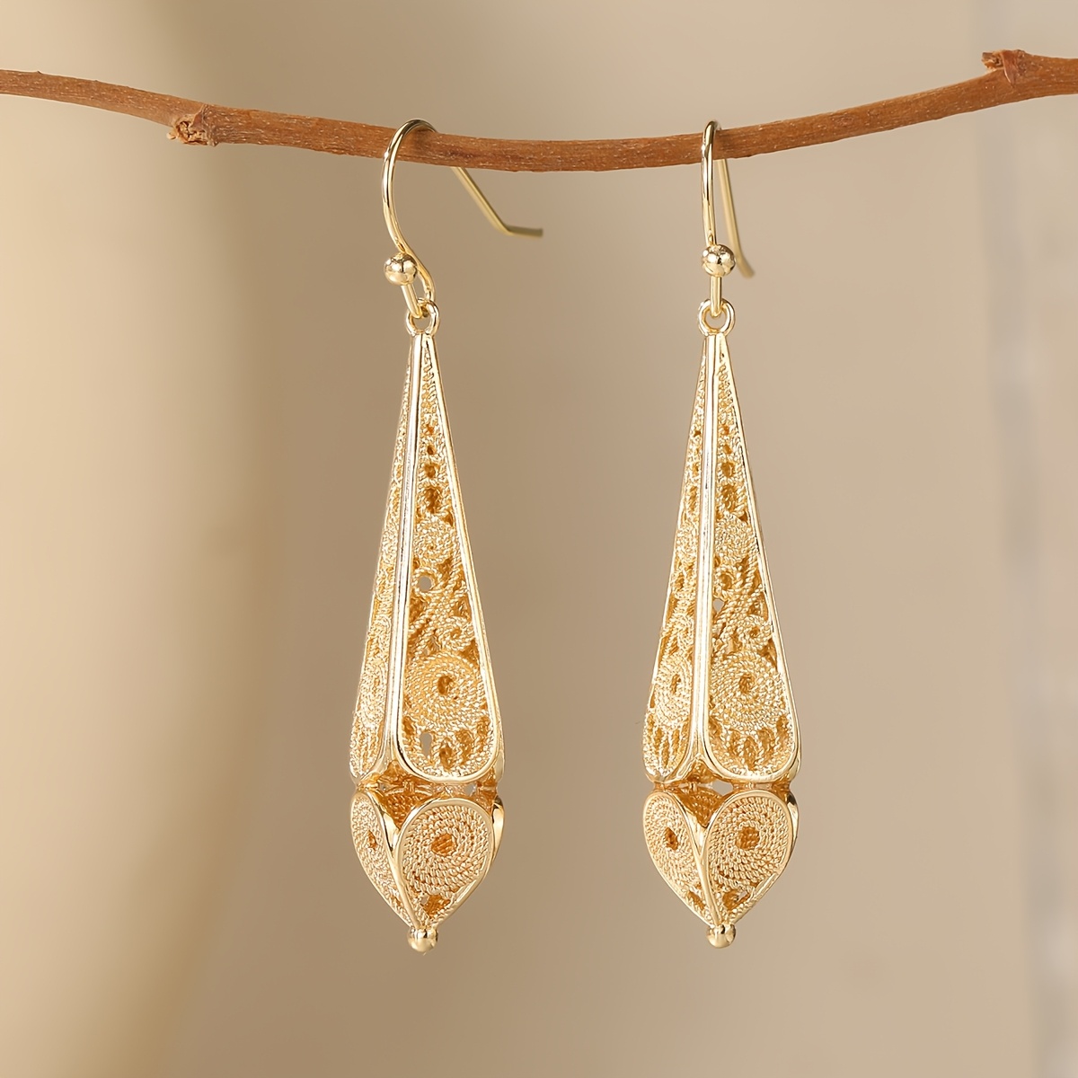 TEMU Vintage Ethnic Style Openwork Teardrop Pendant Earrings For Women, Accessories For Parties, Banquets, And Vacations