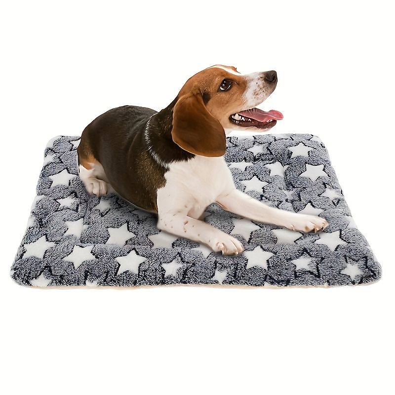 

Cozy Blanket, Polyester Fiber, Machine Washable, Pet Bed For All , With Ideal For Extra Small To Large Dog Breeds