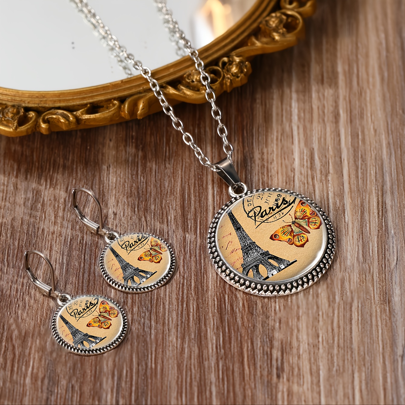 3pcs Eiffel Tower & Butterfly Round Badge Jewelry Set
