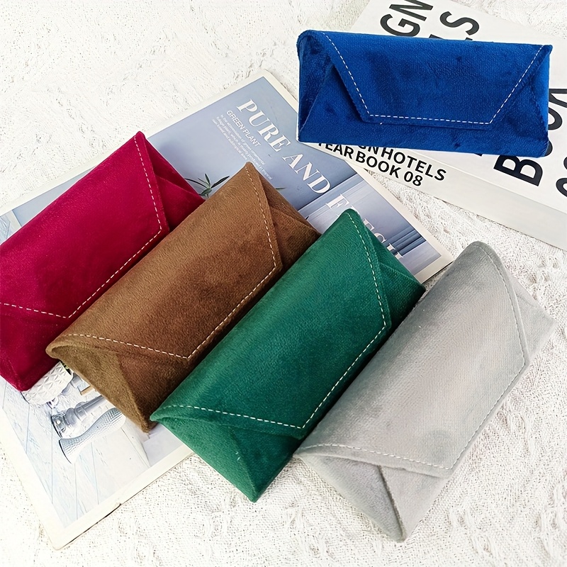 Large Capacity Magnetic Glasses Storage Box