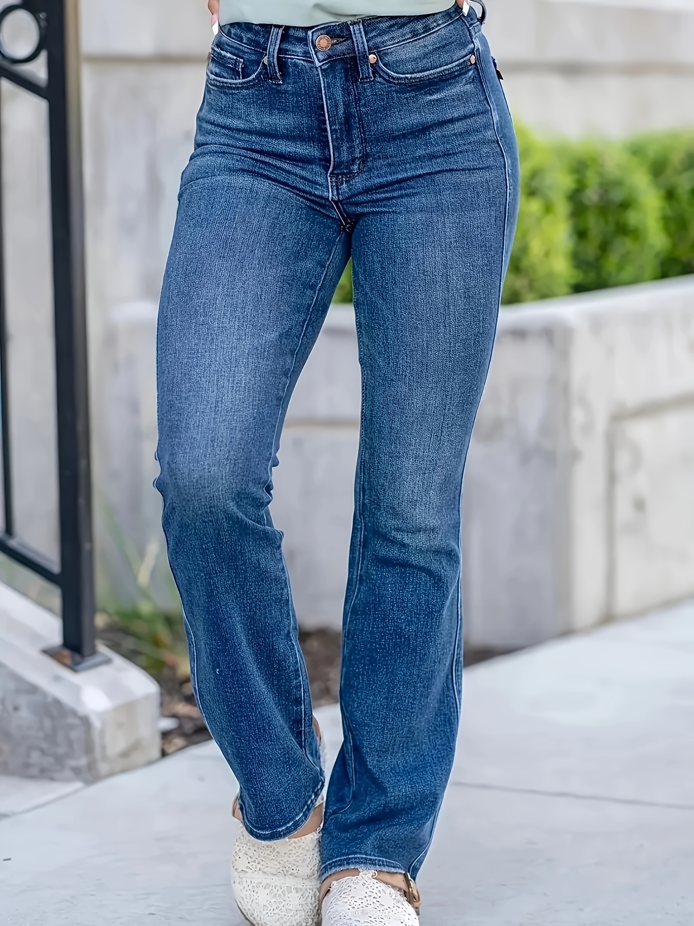 Women's High Waist Straight Fit Denim Pants