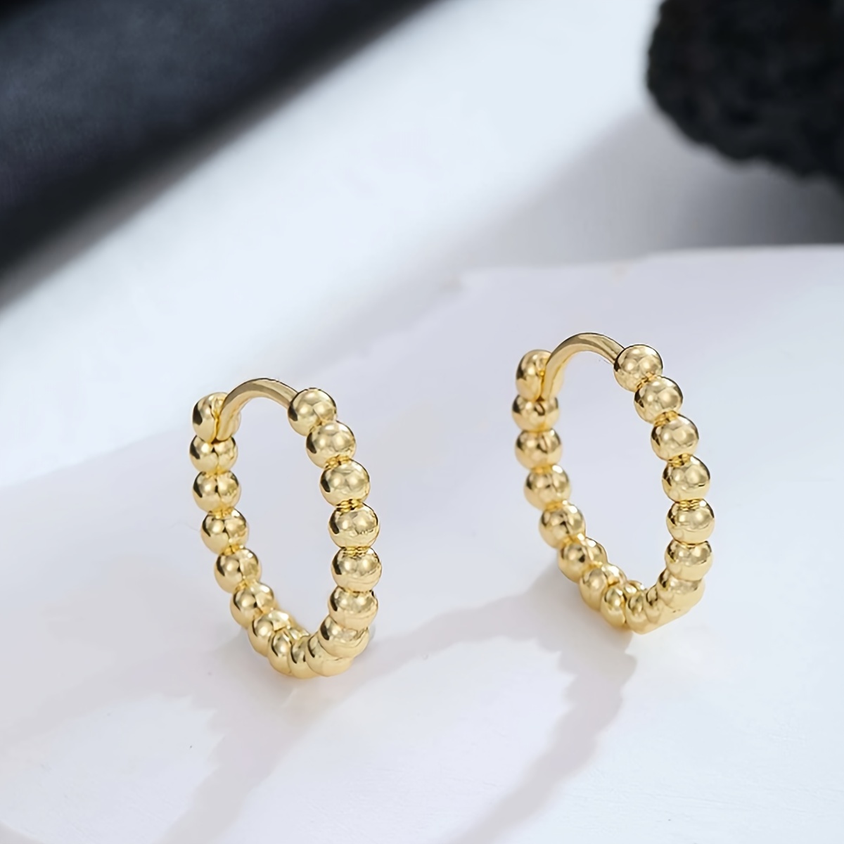 1 Pair Of Temperament Simple Geometric Round Ball Ear Catches, Fashionable And Versatile Earrings, Date Gift