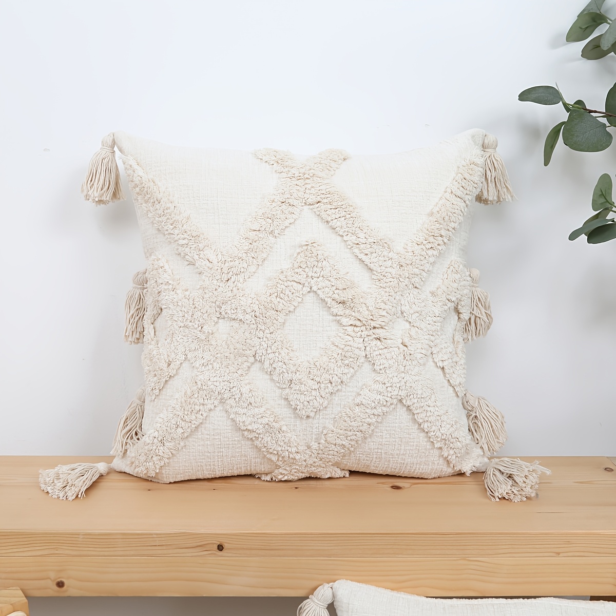2pcs, Boho Chenille Tufted Throw Pillow Covers, Square White Polyester Decorative Pillow Cases with Tassels for Couch Sofa Bedroom Living Room, 45.72x45.72 cm, No Pillow Insert