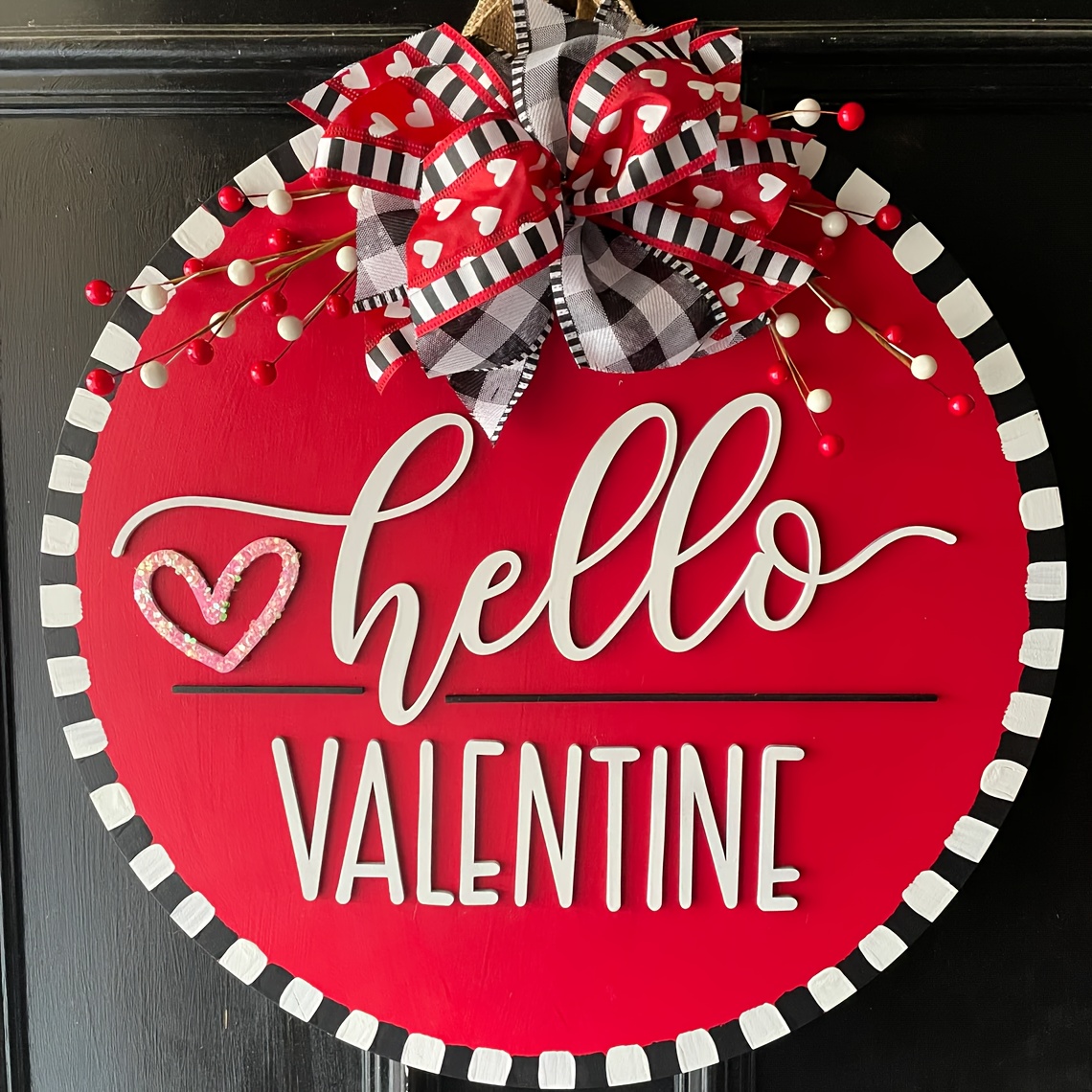 

Vintage Wooden Round 3d Door Hanger, Love Heart Decoration, Valentine's Day Wreath, Front Door Decoration, Hanging Porch Decoration, No Electricity Required