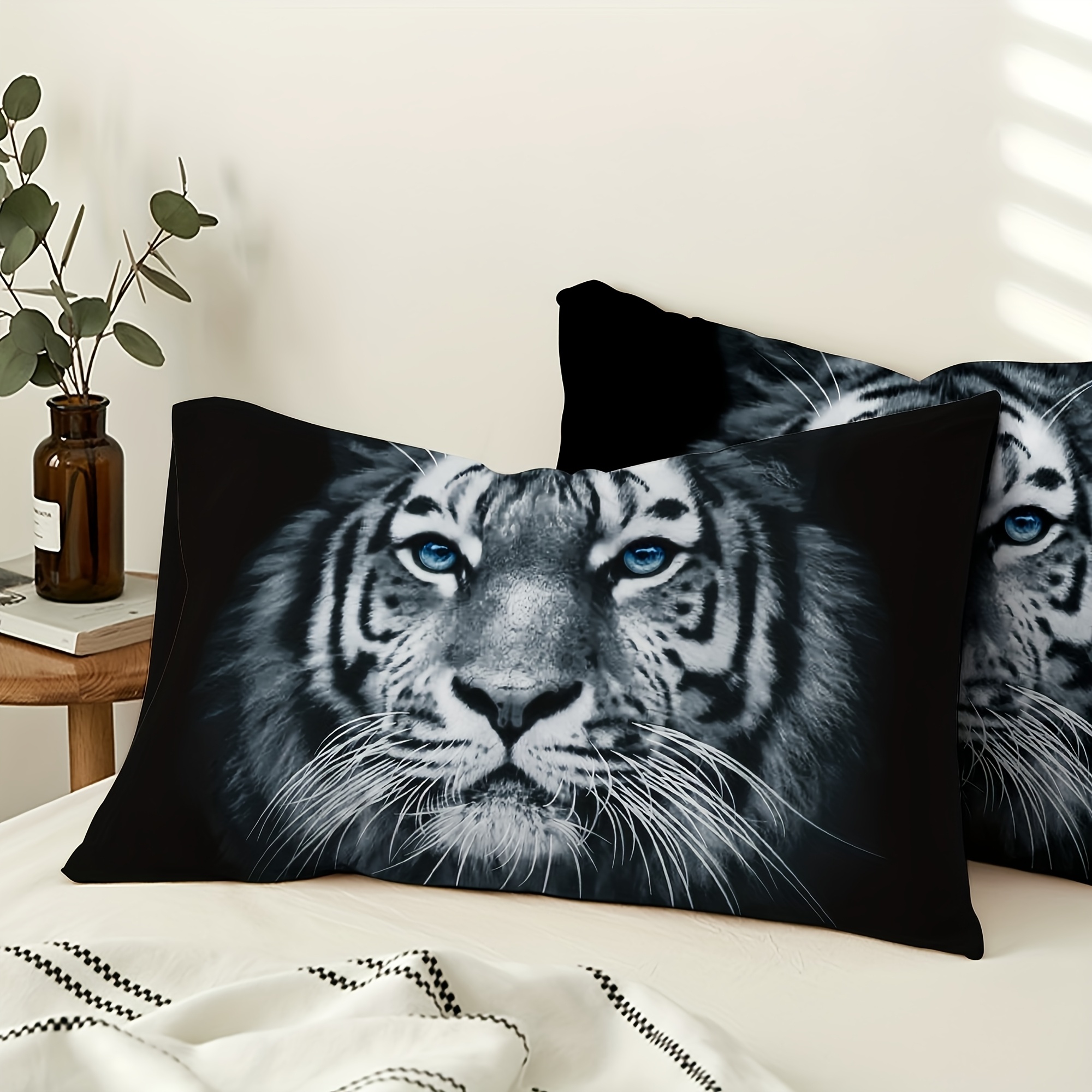 2pcs Black Pattern, 3d Three-dimensional Super Soft Brushed Digital Printing Pillowcase Without Filling Fabric, Soft And Comfortable, Suitable For Bedroom, Hotel, School Dormitory