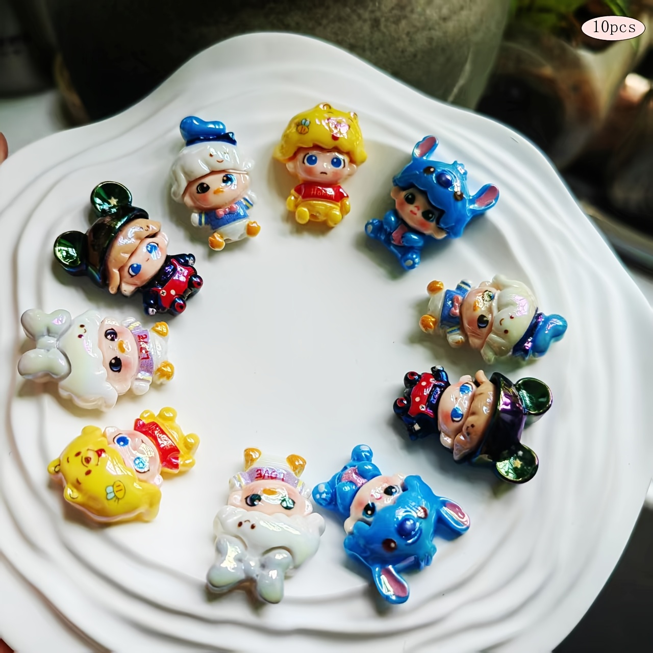 TEMU 10pcs Random Mixed Style Resin Plating Color Vertical Hole Bow Character Decorative Beads Production Decoration, Shoes And Boots Decoration