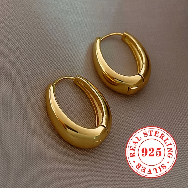 Image of A Pair Of Women's Stylish Hoop Earrings Made Of 925 Sterling Silver, Featuring An Oval Shape, Casual Wear And High-end Jewelry