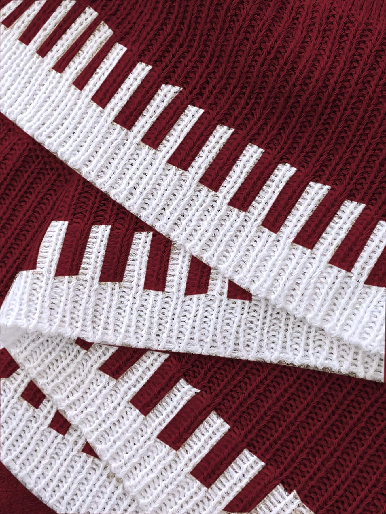 Plus Size Damen Outfit mit braunem Colorblock Sweater und Hose – Rundhals, Langarm, Stretch