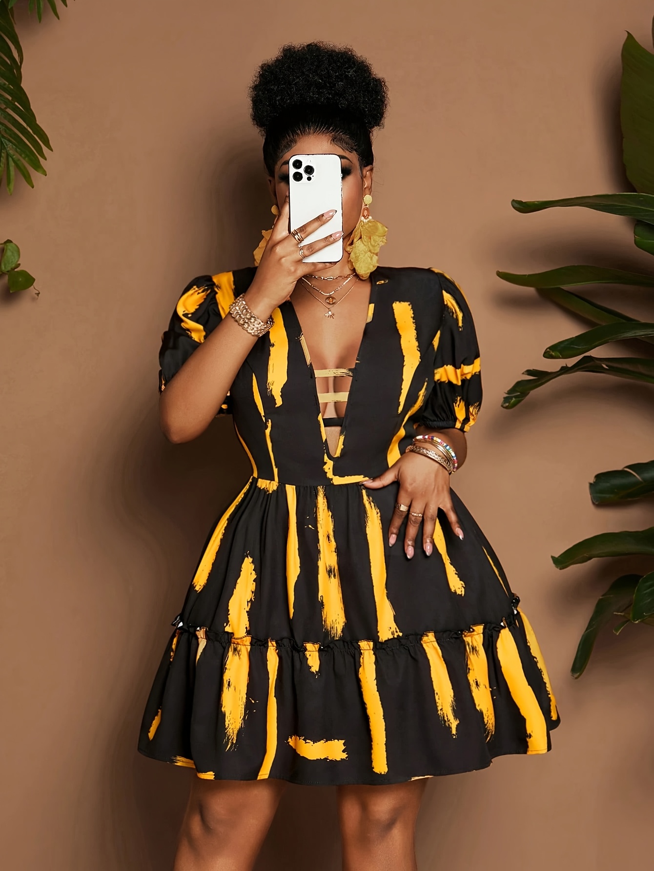 yellow and black dress sold on Temu Canada