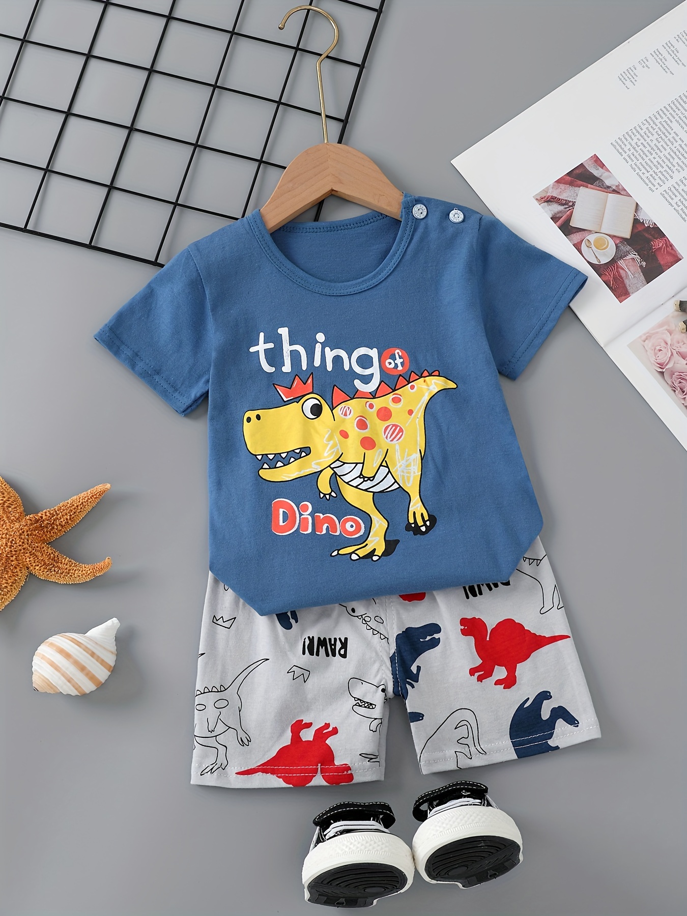 Boys Cartoon Fish And Shark Fishing For Trouble Casual Outfit Round Neck  T-shirt & Shorts For Summer Kids Clothes