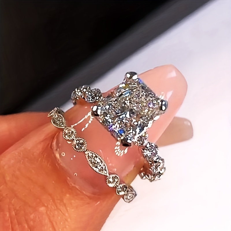 

2 Pcs/set Women Rings 4 Prong Inlay Square Cut Shiny Zircon Rings For Women Wedding Rings Jewelry