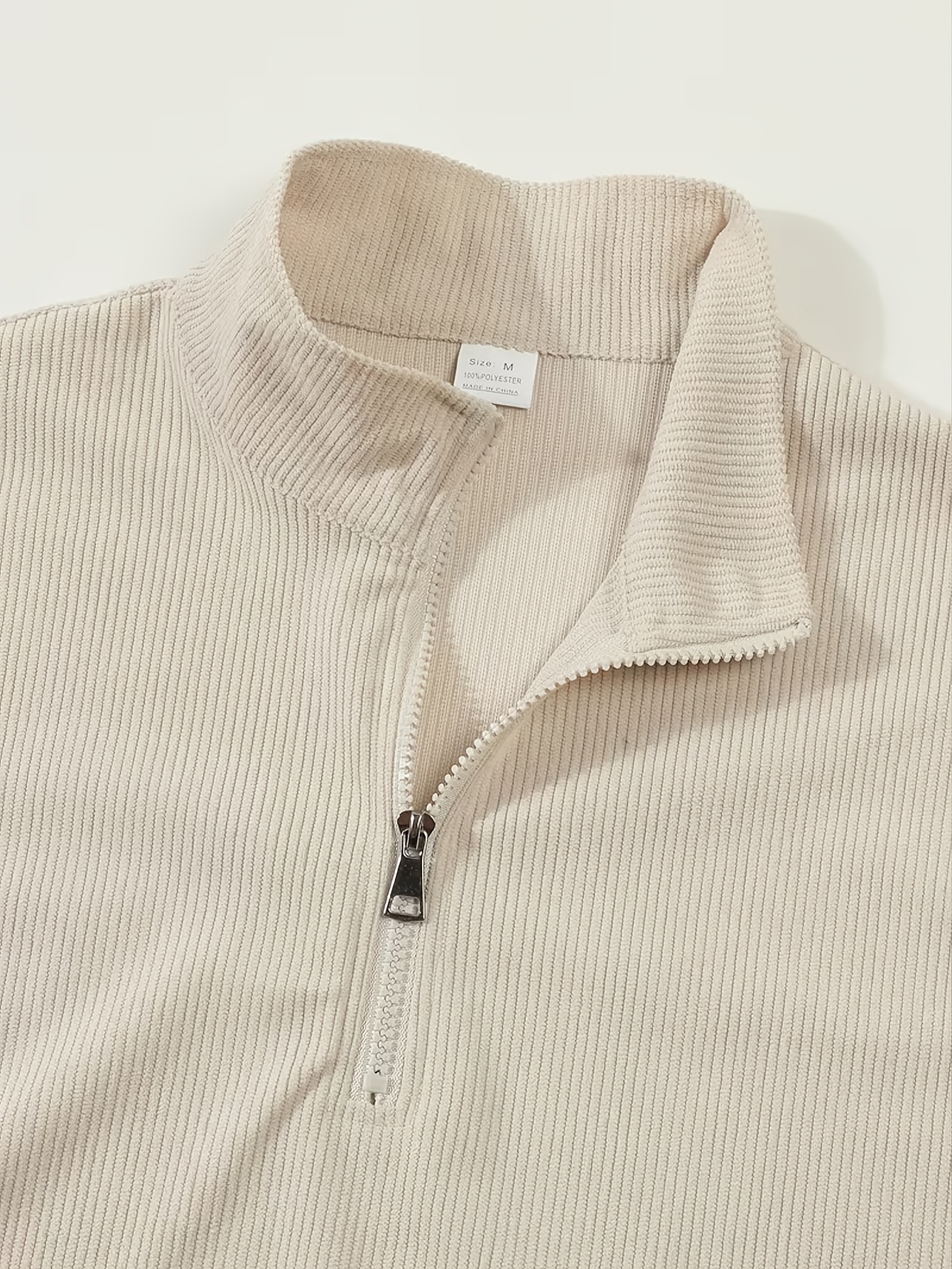 pull en   à demi-zip et à   pour homme, automne/hiver, avec un col à demi-zip pour un style ajustable.   décontractée   un confort   serrer, tandis que     simple offre un attrait   et  . vêtements dhiver pour homme