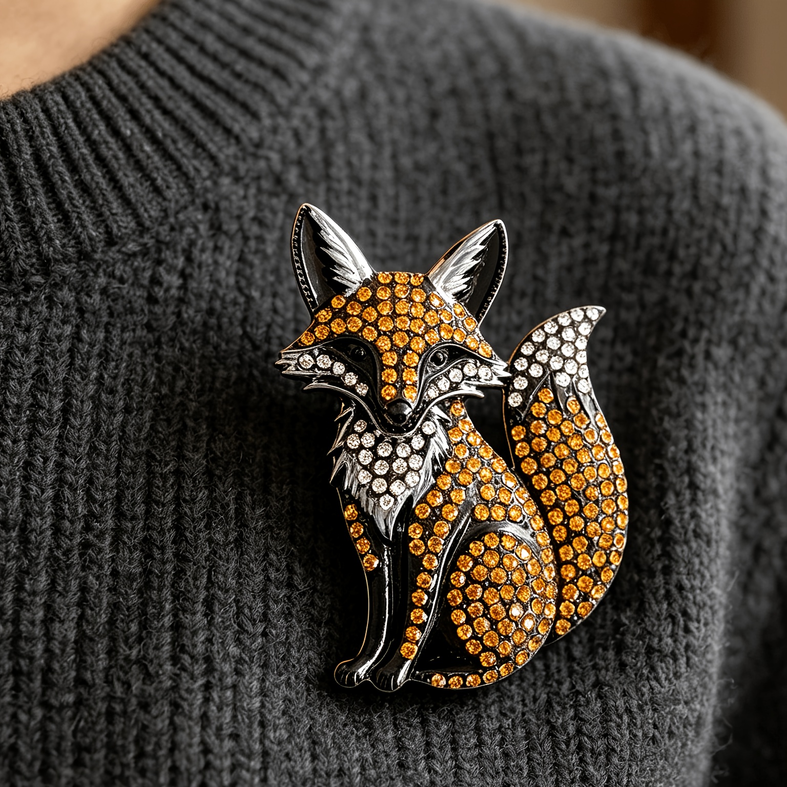 TEMU 1pc - Retro Full-diamond Fox Brooch. Featuring Exquisite Glittering Fox Design. A Rare And High-end Brooch Suitable For Dressing Up Casual Wear