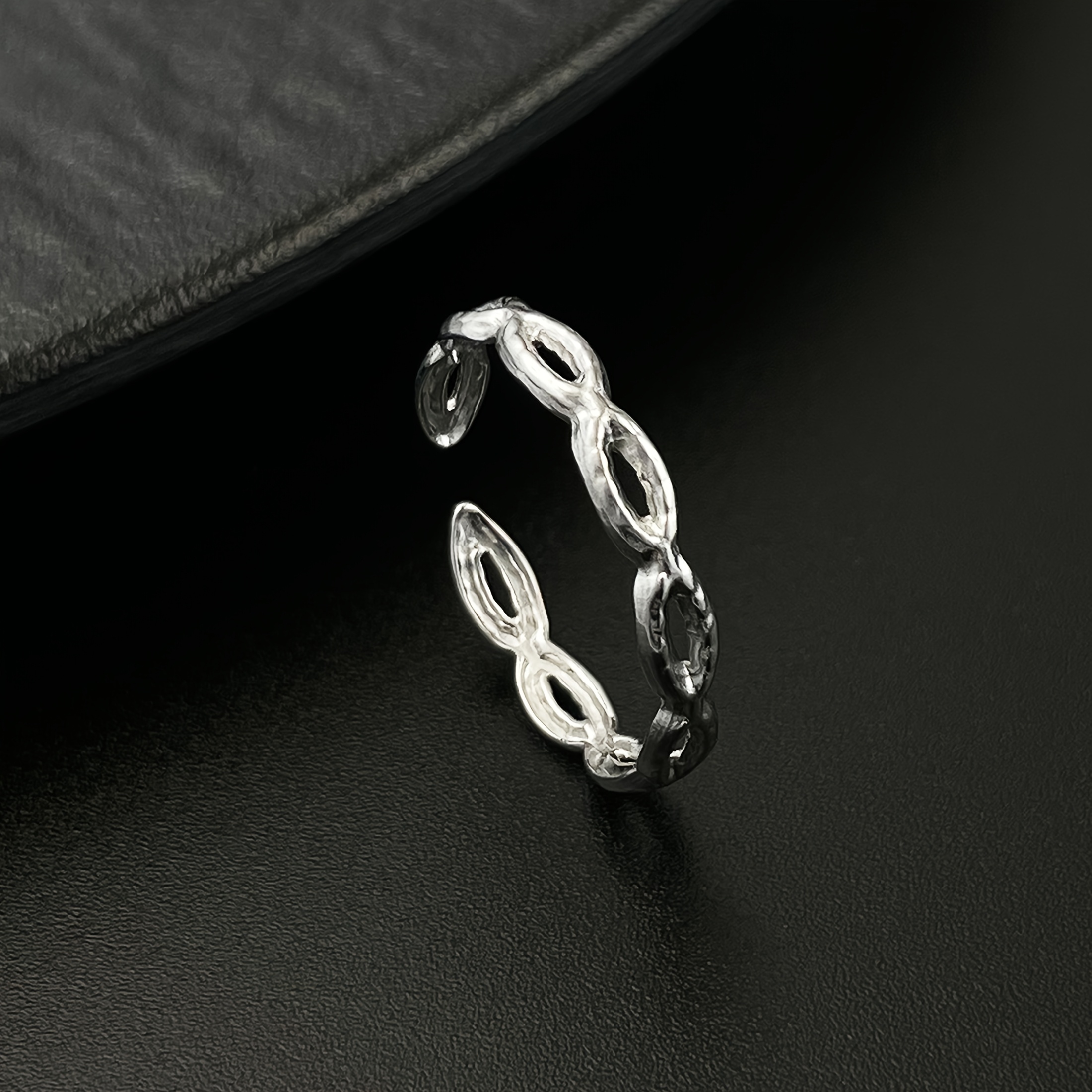 Minimalist Steel Open Ring Adjustable Rope & Leaf Unisex Jewelry
