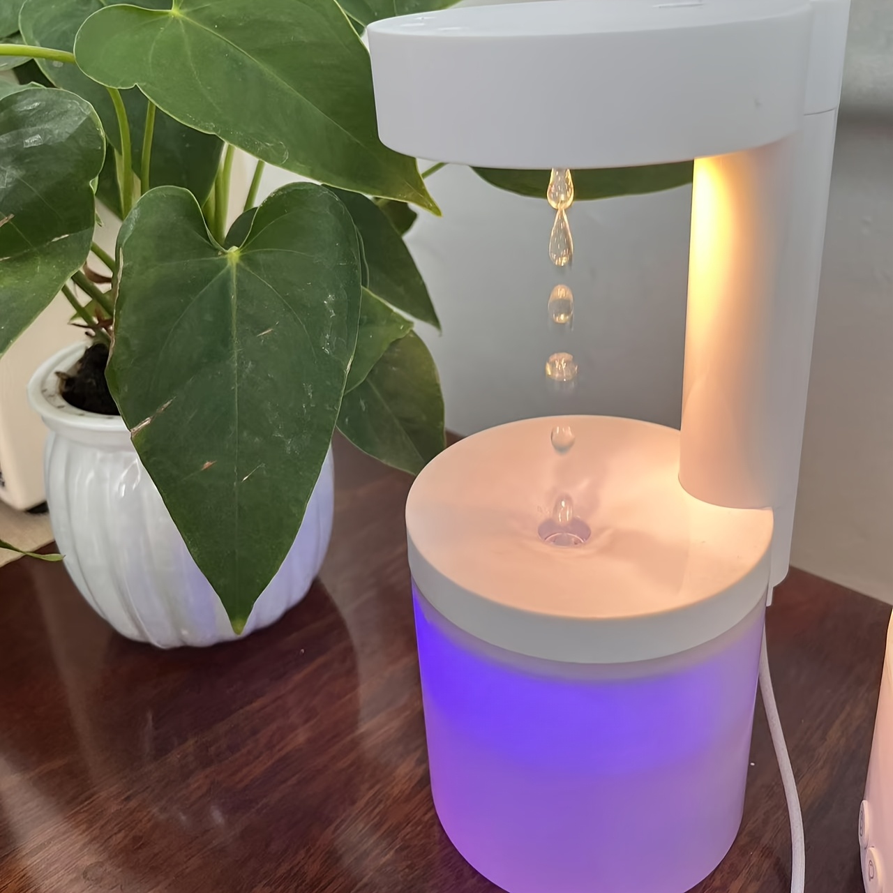 Bravoul Anti-Gravity Water Droplet Humidifier 580ml, USB-Powered Cool Mist Vaporizer with Pre-Filter, Multi-Color LED Night Light, Fine Spray & Silent Operation for Bedroom, Living Room, Office - White & Green, Humidifier for Home, Bedroom Hydration, Modern Aesthetic, Durable Plastic
