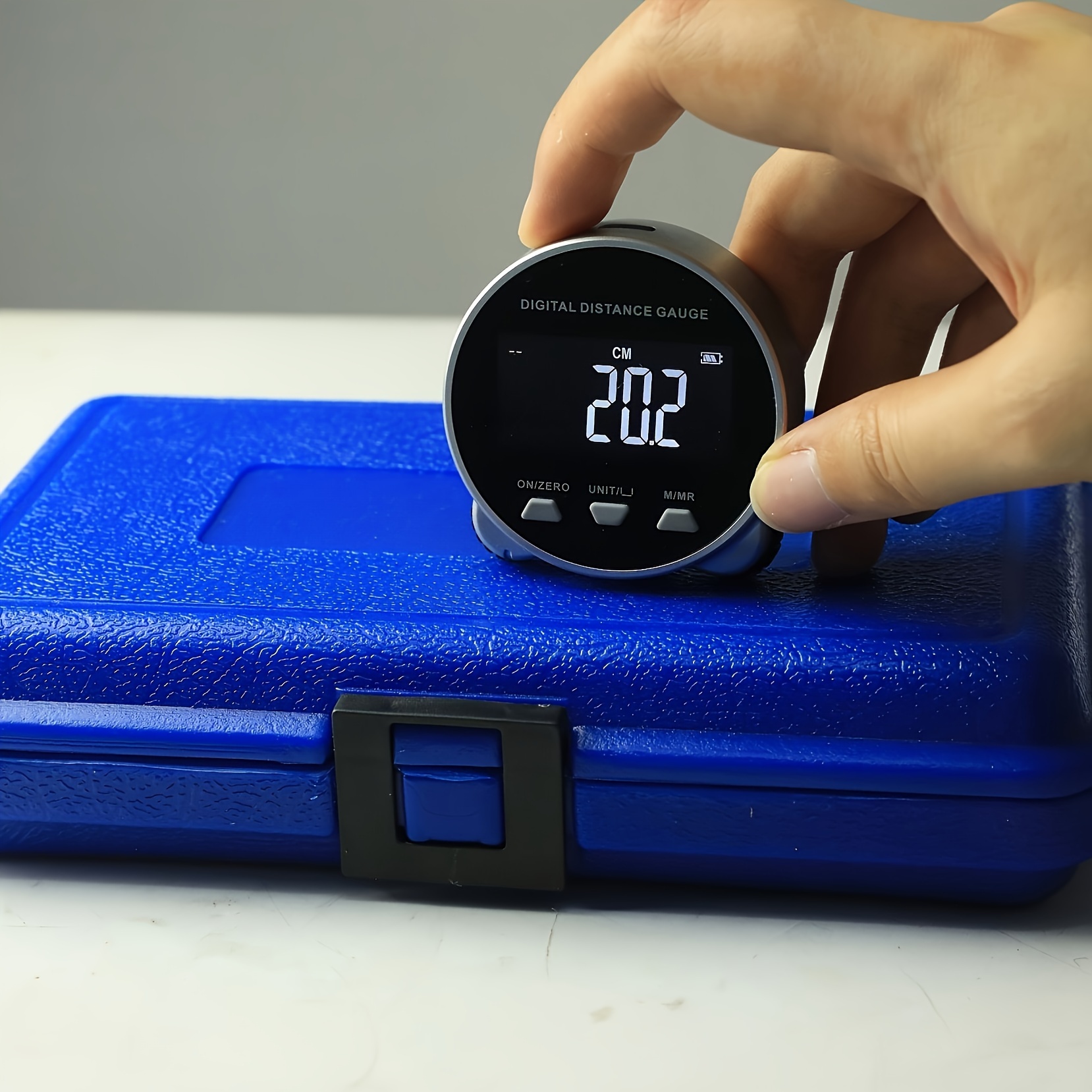 a versatile electronic roller ruler for measuring functions such as cylindrical surface straight surface and irregular surface details 6