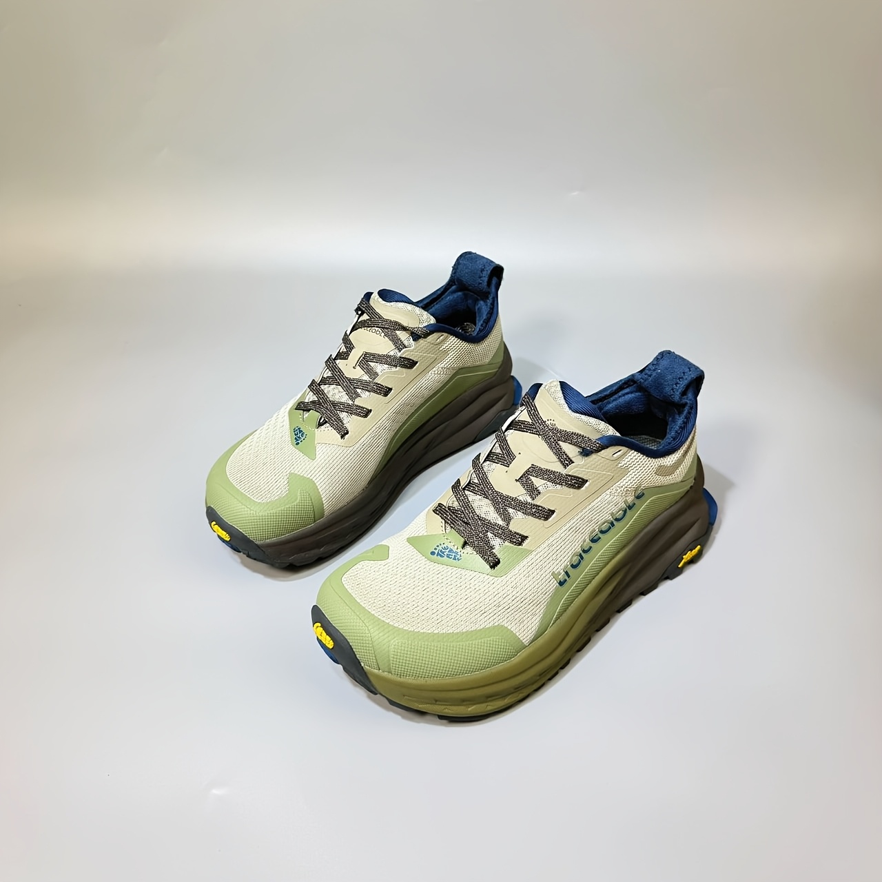 Sneakers, Men's Outdoor Shoes, Anti-Slip Comfortable Casual Shoes, Men's Outdoor Camping Sports Trail Running Shoes, Fashionable and Versatile Trendy Shoes