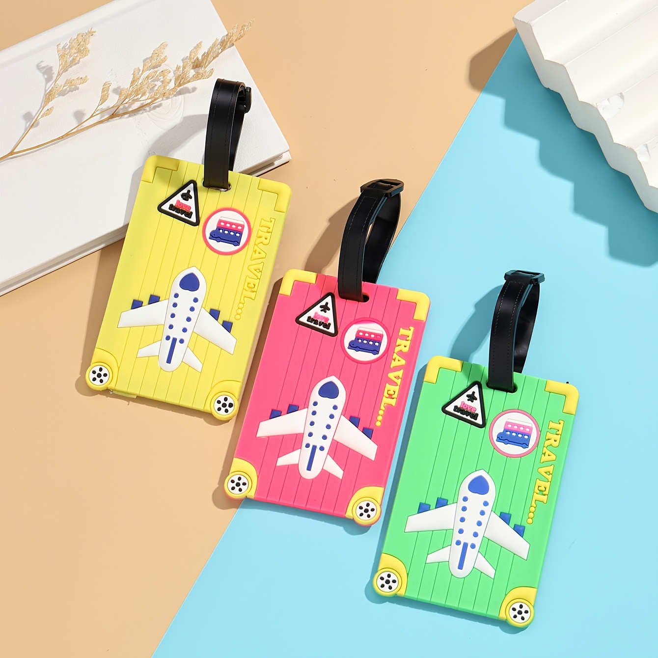 TEMU Lot de 3 Étiquettes d'Avion pour Bagages en 3 Couleurs, Étiquettes de Valise en PVC de Haute Qualité avec Plaques Nominales Code Couleur Vives,