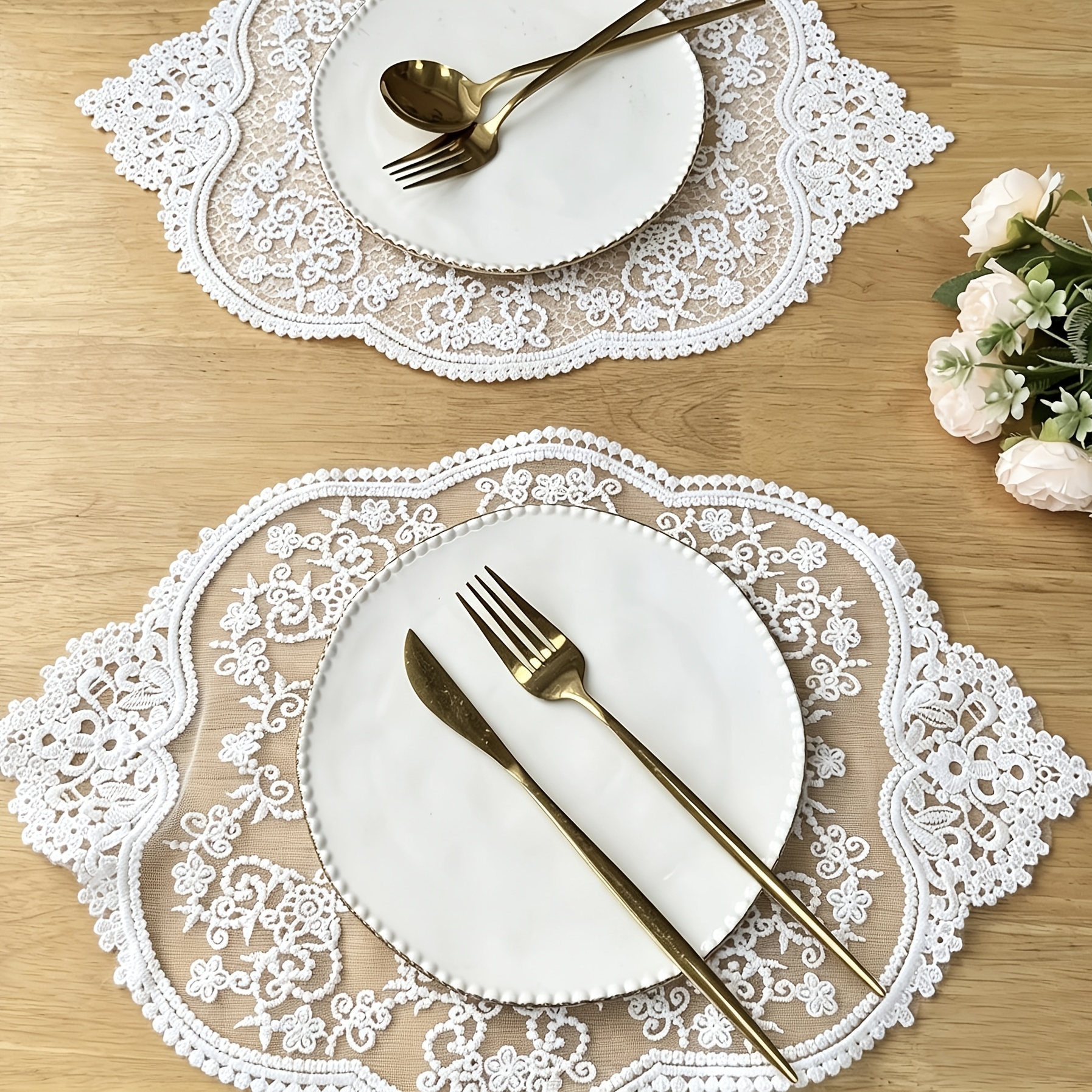 TEMU Lot de 2 sets de table en dentelle française pour table à manger, décoration de chevet, sous-verres - Lavables à , rectangulaires, de couleur