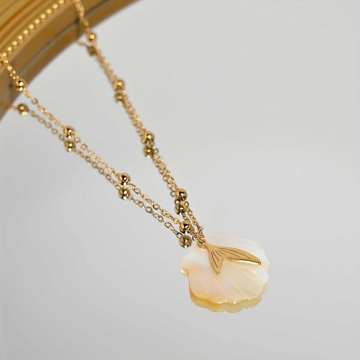 Ocean Series Golden Bead Chain Necklace with Seashell & Devil Fish