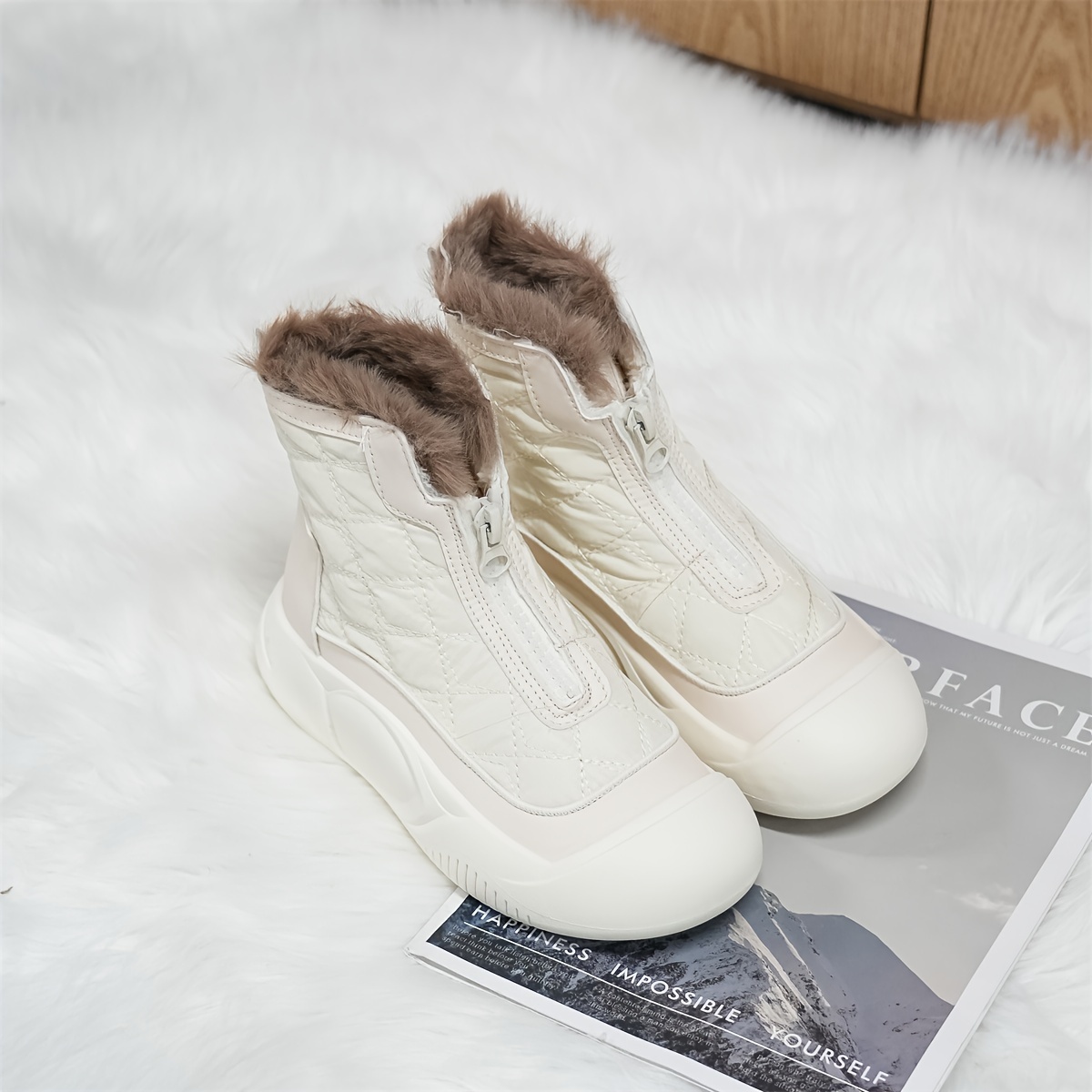 new fashionable versatile trendy short boots     low price outdoor warm winter high top casual ankle shoes Product details 3