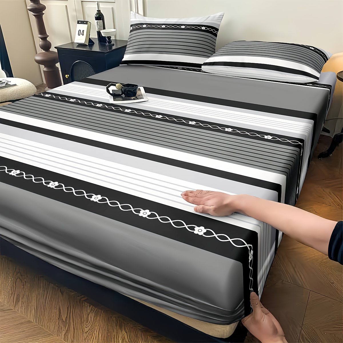 3pcs Fashion Mica Gray Striped Bedding, Including 1pc Fitted Sheet And 2pcs Pillowcases, -- Care - Durable And For Decor