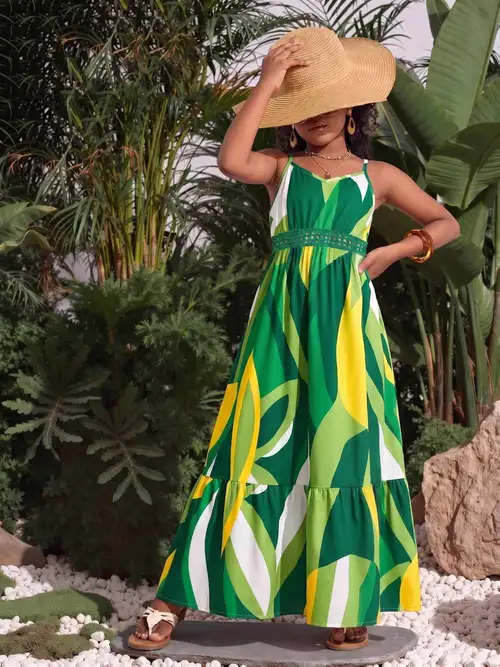 tropical print crochet maxi dress CROCHET DETAIL FLORAL MAXI DRESS