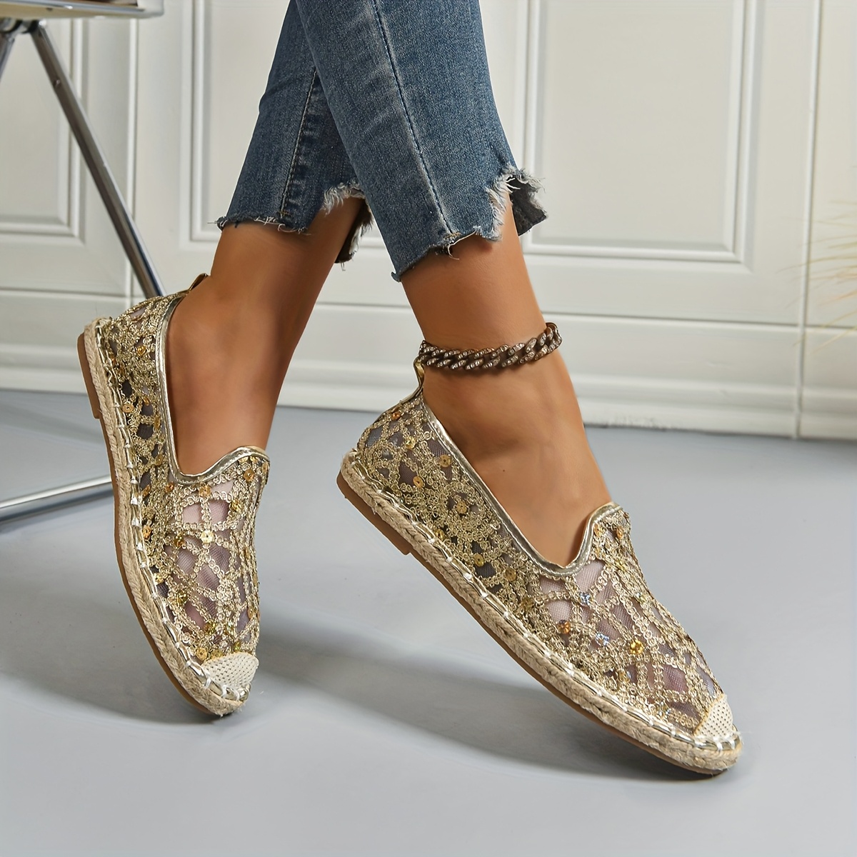 womens fishermans shoes a hollow golden spider web design - Temu Mauritius
