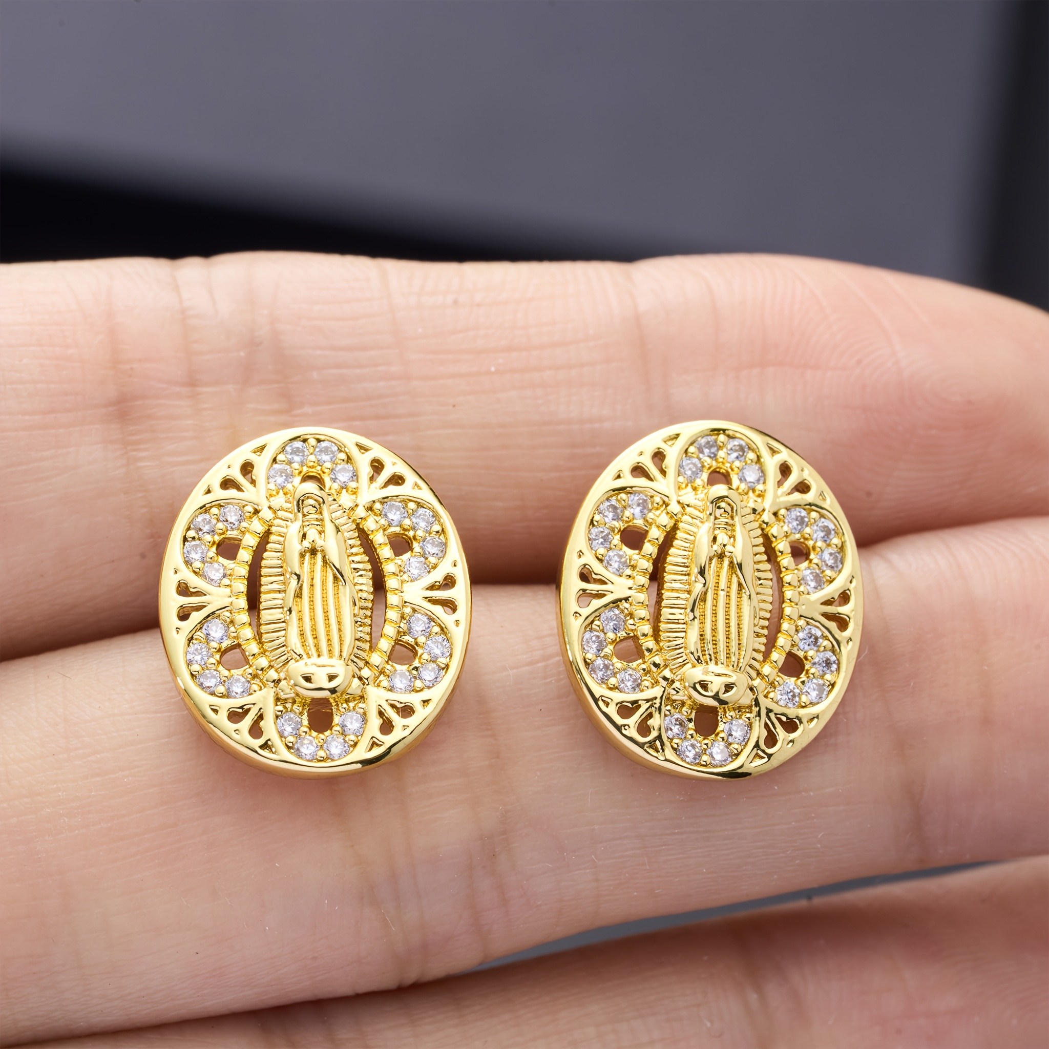18K Gold Plated Vintage Virgin Mary Jewelry Set