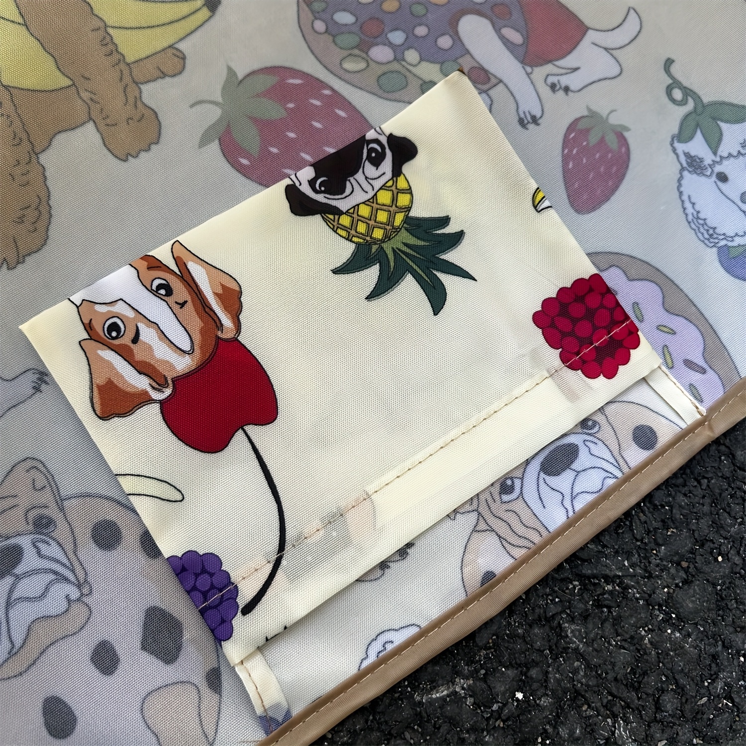 Bolsa de compras grande plegable con diseño de perro de dibujos animados de frutas, bolsa de supermercado de nailon resistente, bolsa de mano, bolsa de hombro para mujer, bolsa de mano adecuada para viajes y camping