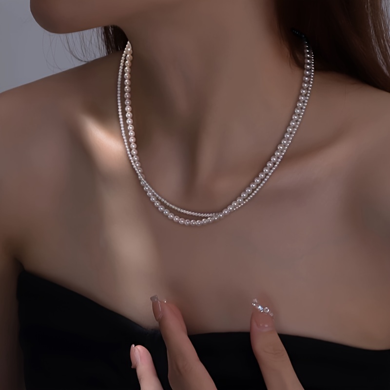 

Elégant collier de perles d'eau douce, style vintage, chaîne de pull minimaliste de luxe, bijoux sophistiqués pour la décoration de banquet