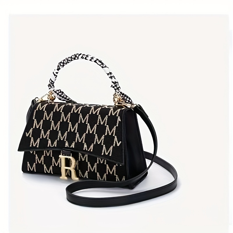Image of A Stylish And High-quality Multifunctional Shoulder Bag Featuring R, Suitable For Commuting. It Has A Zipper Decoration With The R Letter , Or Worn Crossbody, And Storage Space