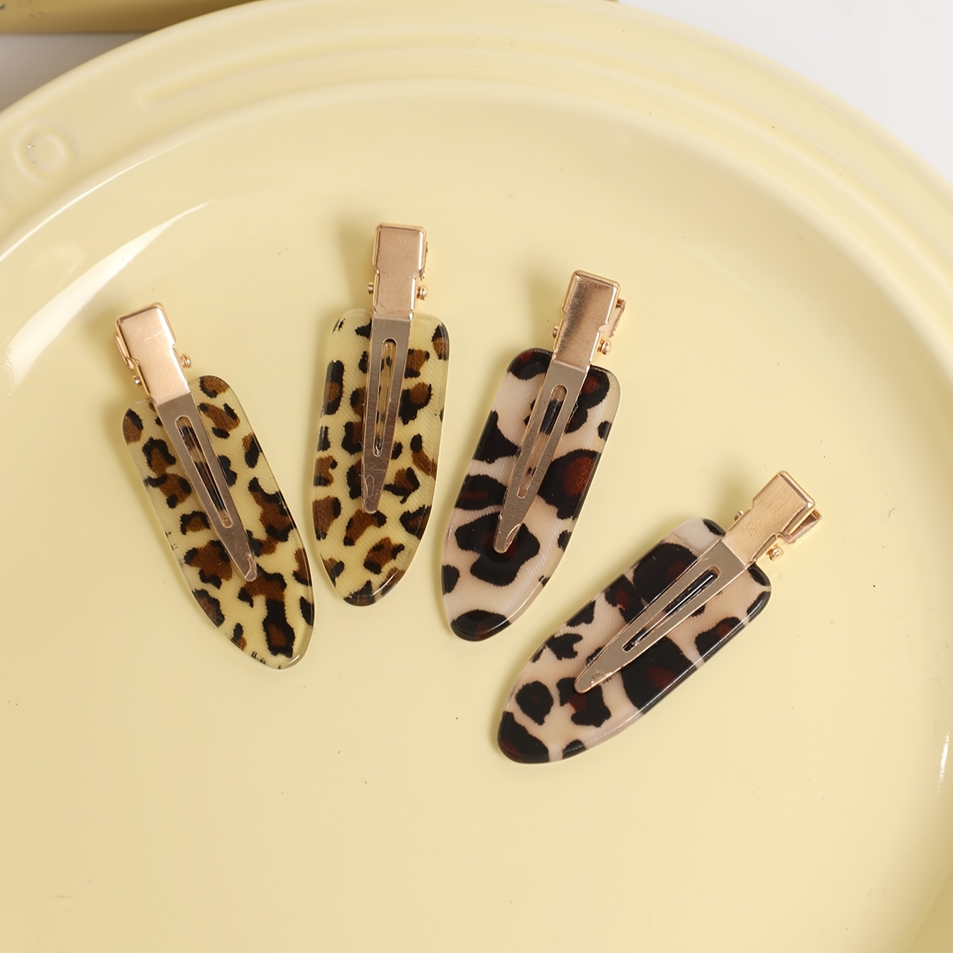 4pcs Leopard Print Acetate Invisible Hair Clips, Sweet Bangs And Tame Clip Set