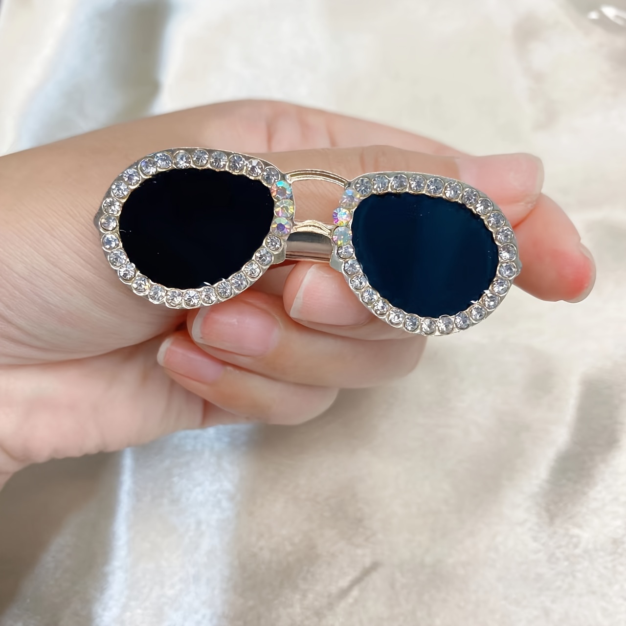 TEMU 1pc Personalized Mini Rhinestone Glasses Hairpin Duckbill Clip Headwear Side Clip