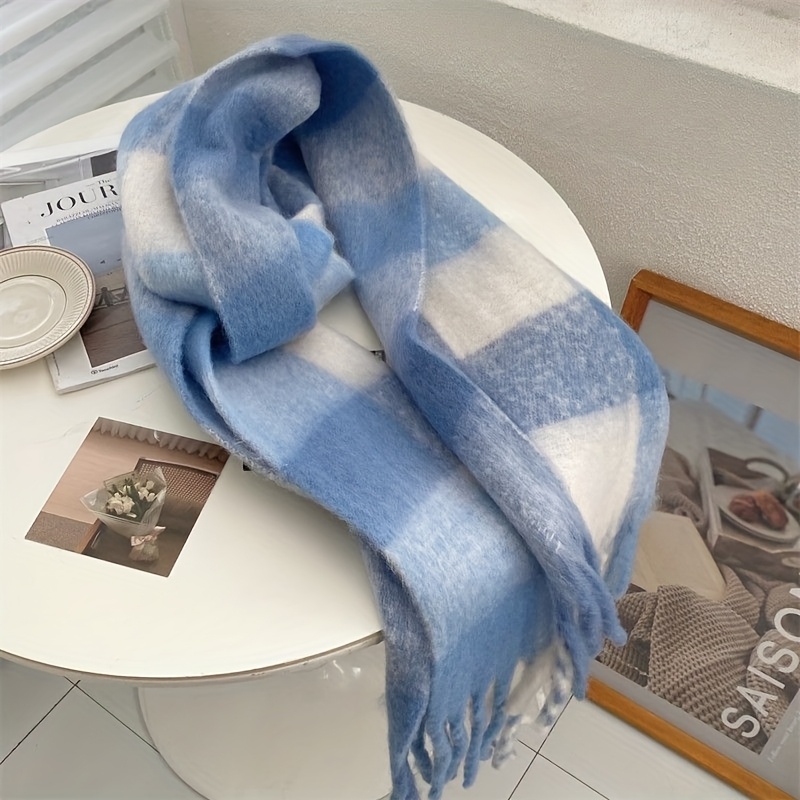 1pc of Blue and White Checkered Warm Scarf, Soft with Tassel Double-sided Decoration, Suitable for Autumn and Winter Outings, Travel, Multi-functional Fashion