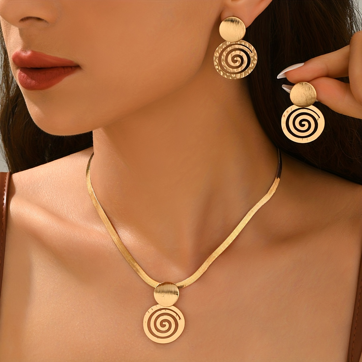 TEMU Set pezzi di orecchini a perno e collana con elegante e , reversibili, atmosferici, geometrici, a spirale, circolari, con texture , adatti per