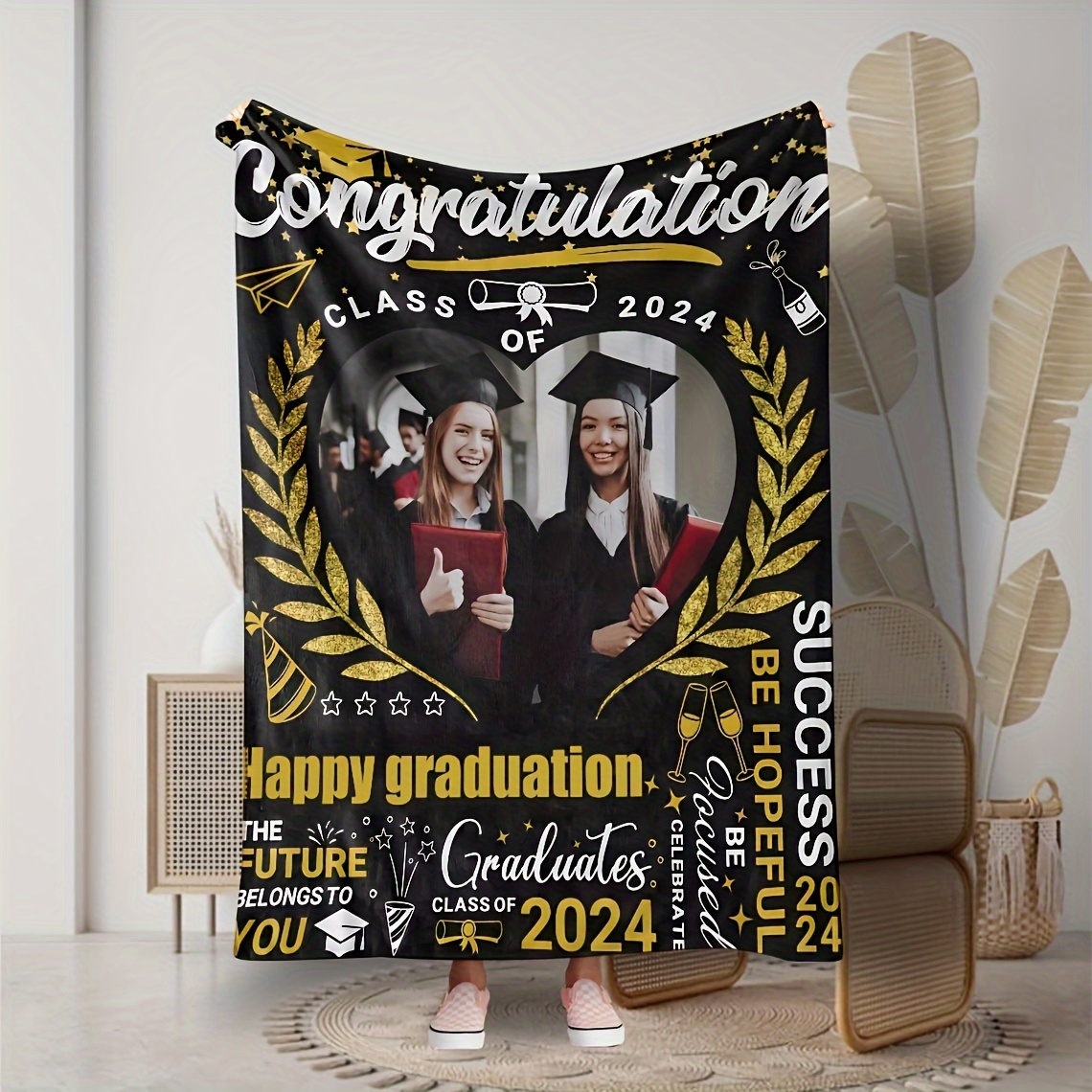 

1pc Custom Blanket Photo Custom Blanket Personalized Custom Gift Blanket 2024 Graduation Gift Blanket Soft Flannel Sofa Blanket 1pc