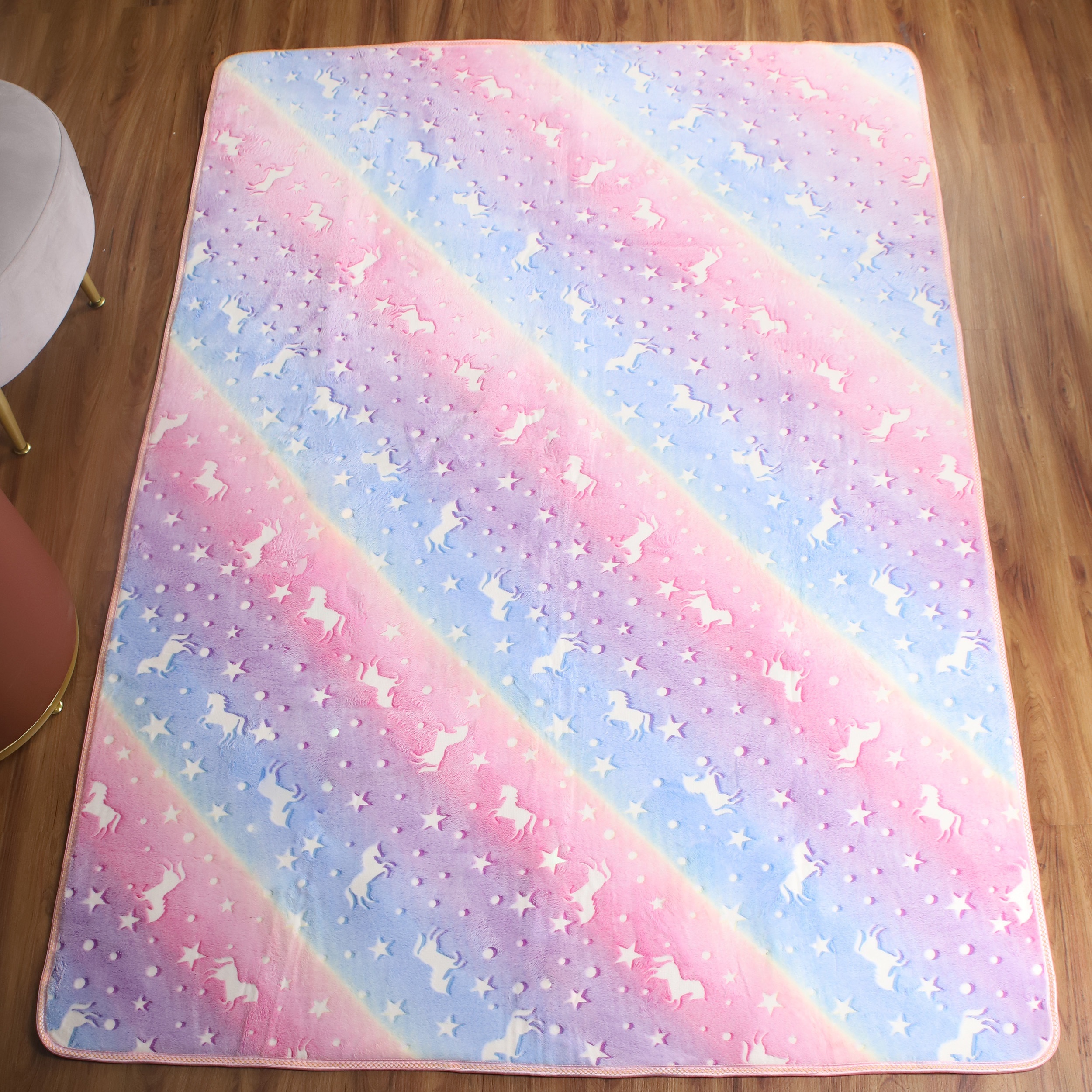 Image of Glow In The Rug Carpet, Cartoon Unicorn Pattern Carpet, Popular Luminous Rugs Suitable For Bedroom Living Room Study Room, Glow Lasts For Minutes Fluorescent Carpet