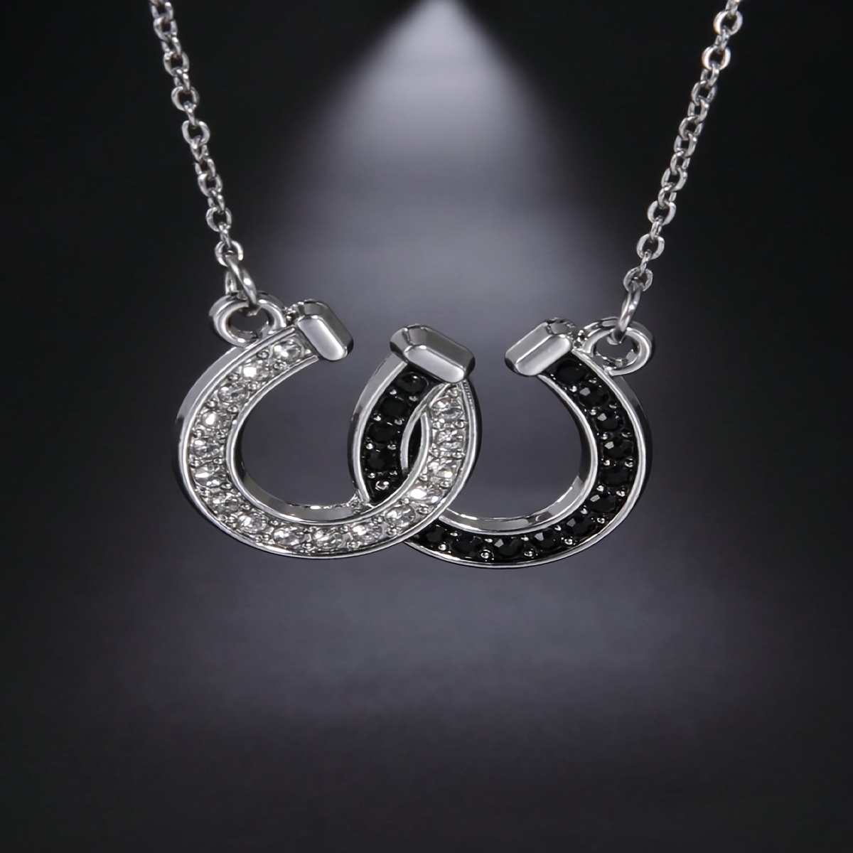 

1pc Trendy Lucky Horseshoe U-shaped Pendant Necklace, Men's Fashion Jewelry Accessories
