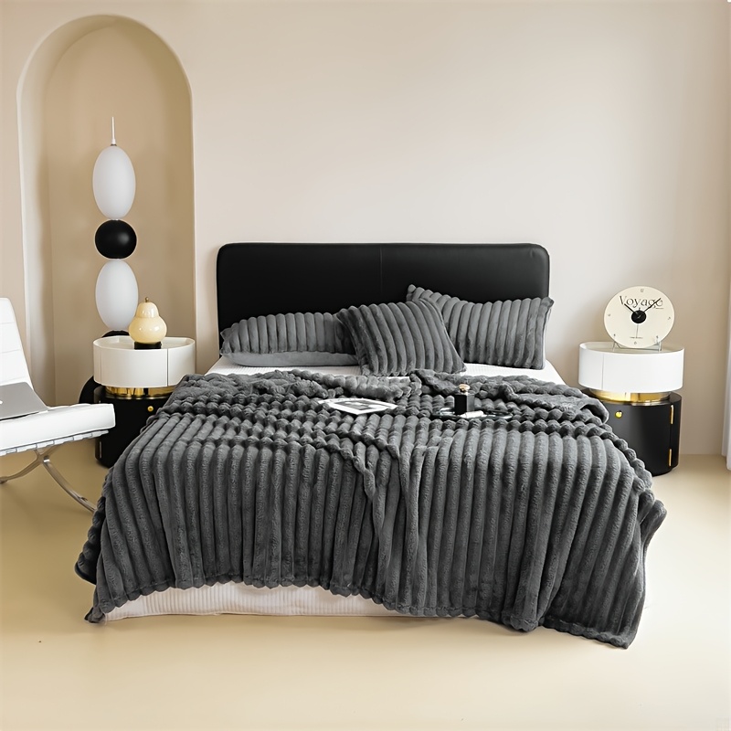TEMU Luxury Artificial Rabbit Fur Blanket - Soft, Warm, Comfortable, Casual Throw Suitable For Sofas, Beds, Offices, And Travel - Multifunctional