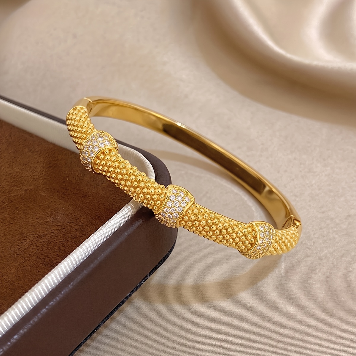 18K Golden Plated Bracelet and Necklace Jewelry Set, Unique Design