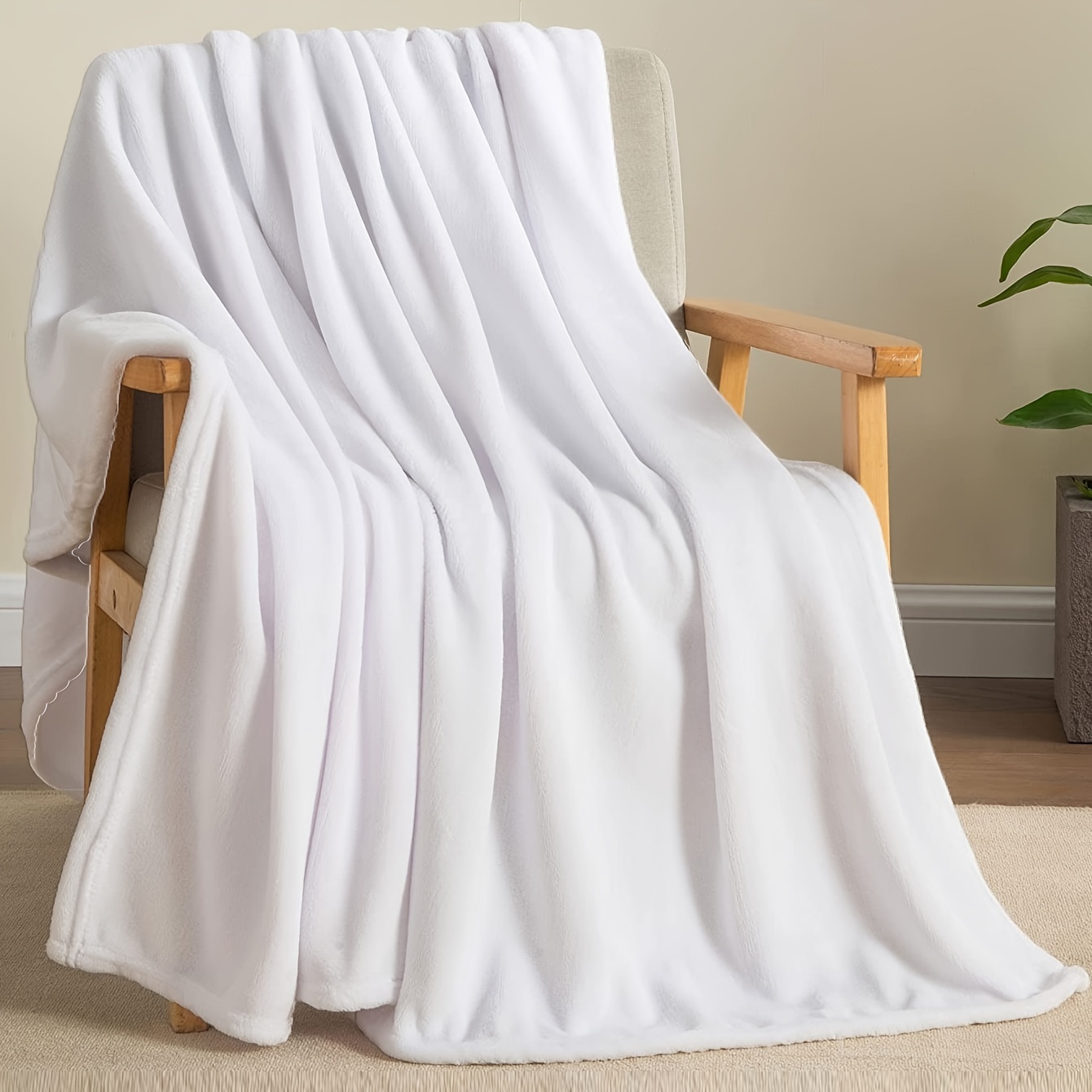 

Luxurious Pure White Ultra-soft Microfiber Blanket - Anti-static, Tear-resistant For All Seasons - Perfect For Sofa, Bed, And Outdoor Use