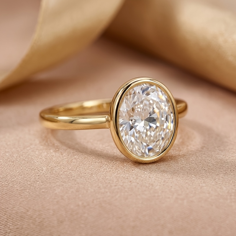 Women's Exquisite Light Luxury Oval Engagement Ring