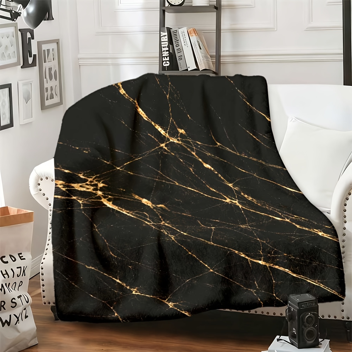 TEMU 1pc Black Marble Flannel Fleece Blanket - Luxurious Quality Design, , Warm, Skin-friendly, Skin-friendly Features, , Machine Washable, Perfect