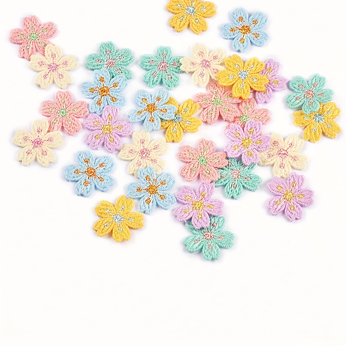 E-shop 30 Stück 24 mm Mehrfarbige Gemischte Bestickte Kirschblüten-Applikationen für DIY Kleidung, Kopfbedeckungen, Deko-Accessoires – Ohne Kleber