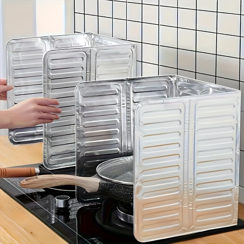 1    oil baffle household stove anti splash oil baffle gas stove aluminum foil heat insulation board oil baffle splash proof screen not in contact with food foldable gas stove oil block overflow protection device