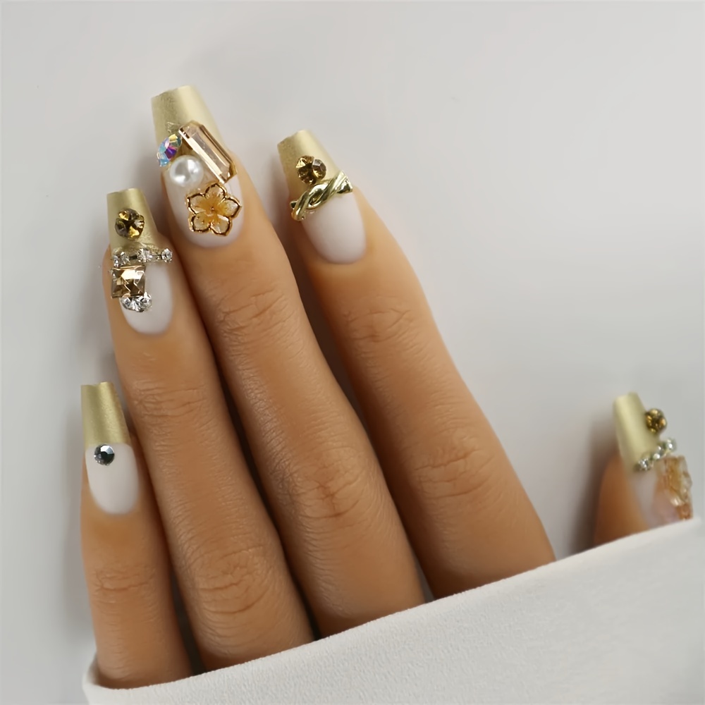 Gold Prom Nails